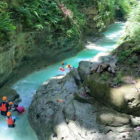 Tipolo Guesthouse Basdiot Bagian luar foto